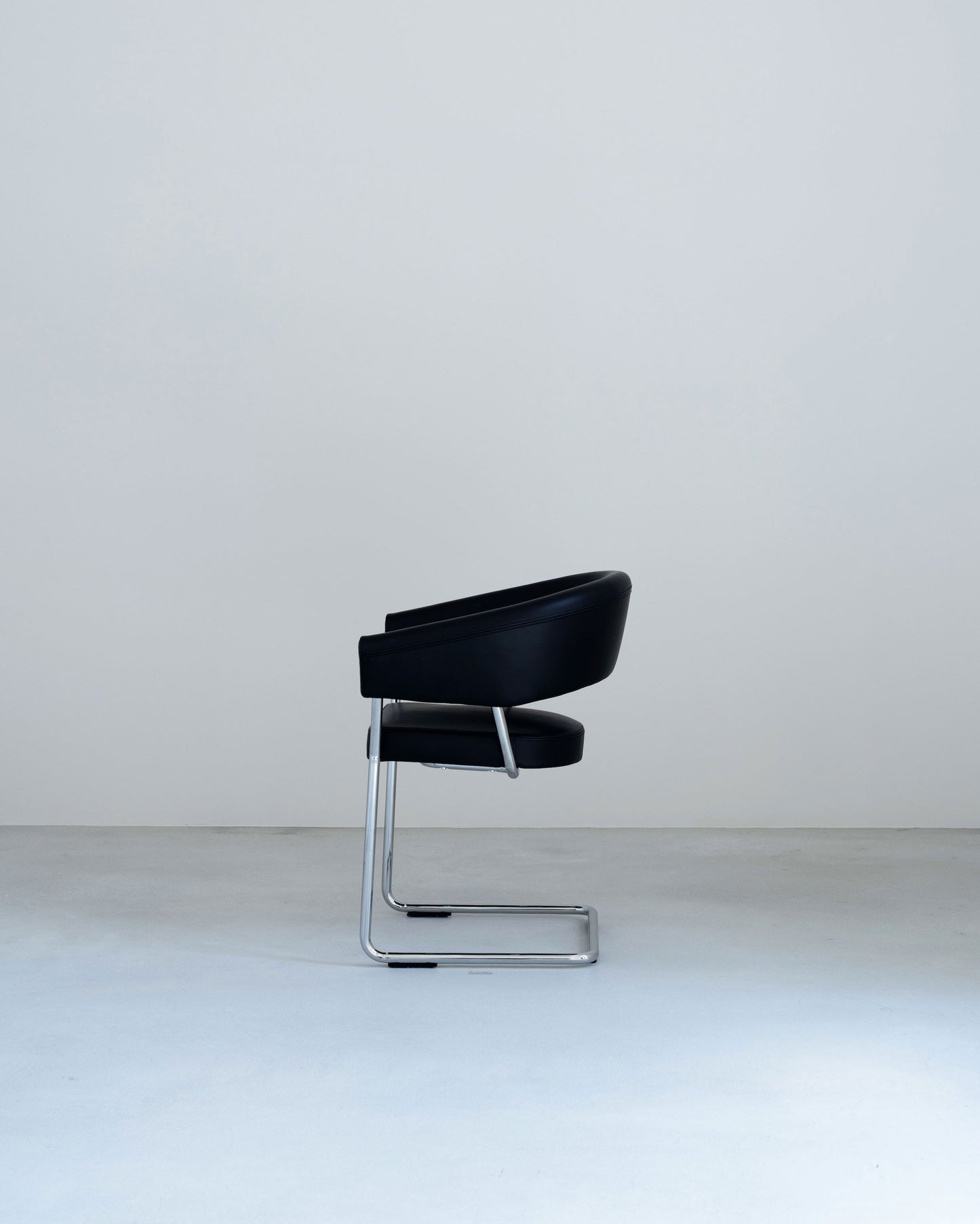 TECTA D9 chair