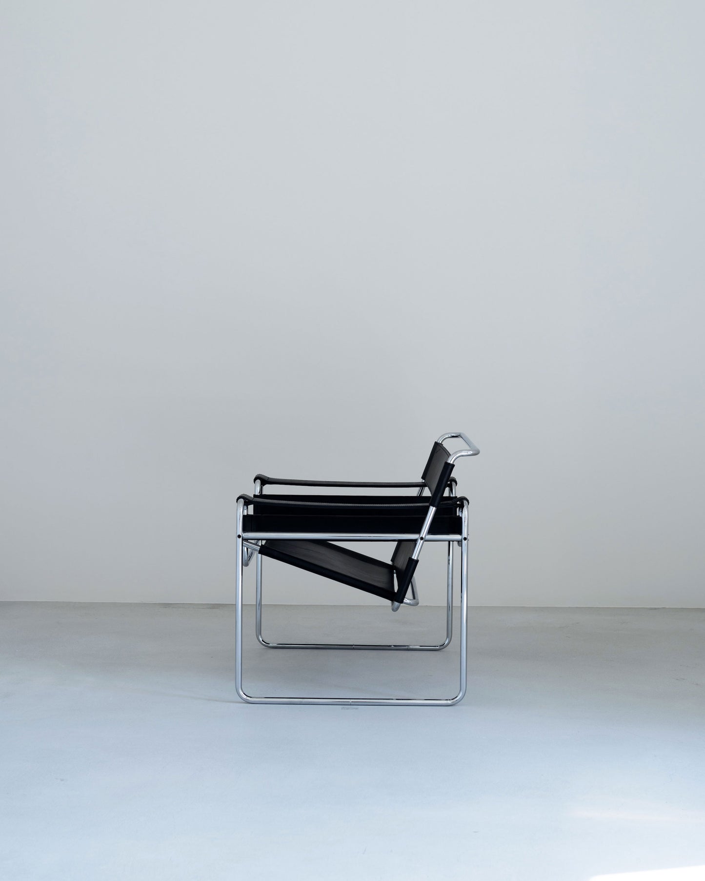 Marcel Breuer Wassily chair　(Black)
